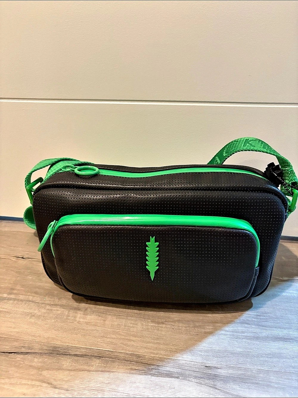 THacker Black & Green Crossbody Bag Like New